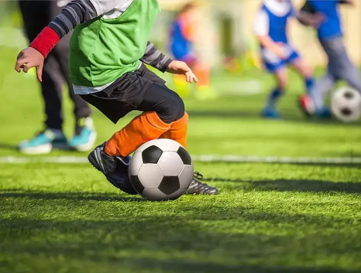 層足球生態 層足球生態